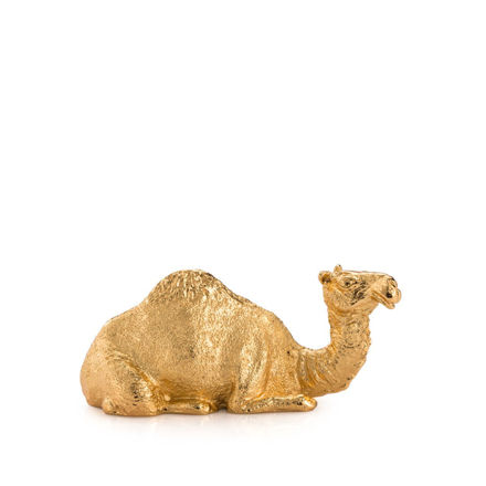 صورة جمل عربي جالس - مطلي بالذهب